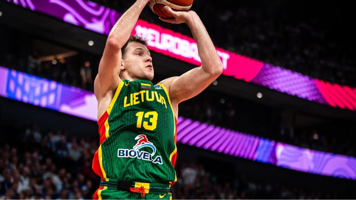 开云体育-官方：立陶宛男篮主力后卫乔库巴蒂斯伤停6个月，欧锦赛报销