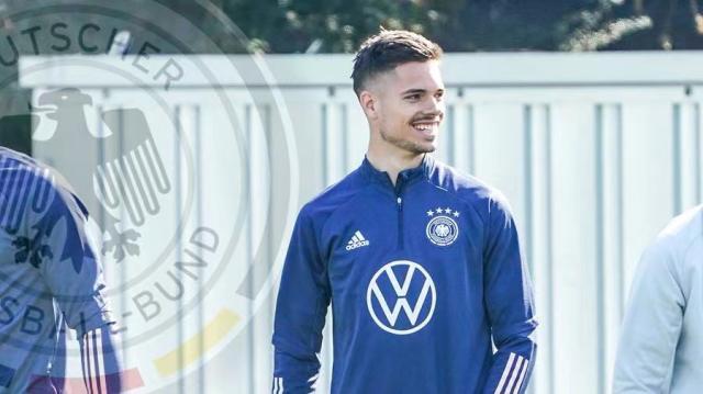 开云体育-更强壮的魏格尔回归德国队 终结5年等待直面挑战